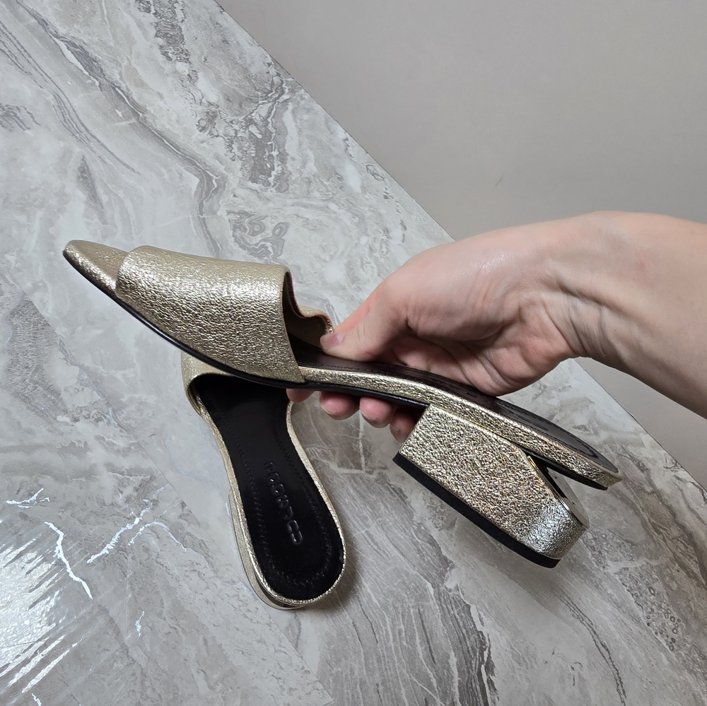 Brand New Nursace Leather Flip Flops